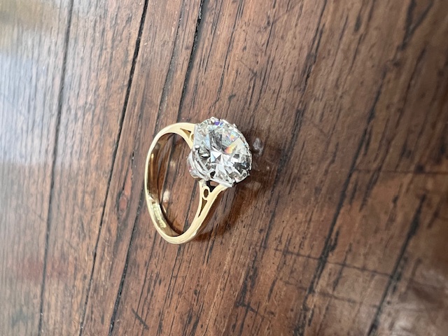 full image for Diamond solitaire 18k gold